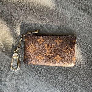Monogram wallet